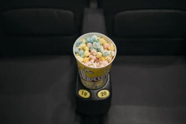 Kino Mazur zaprasza na „Lalkę” i akcję HAPPY SEATS
